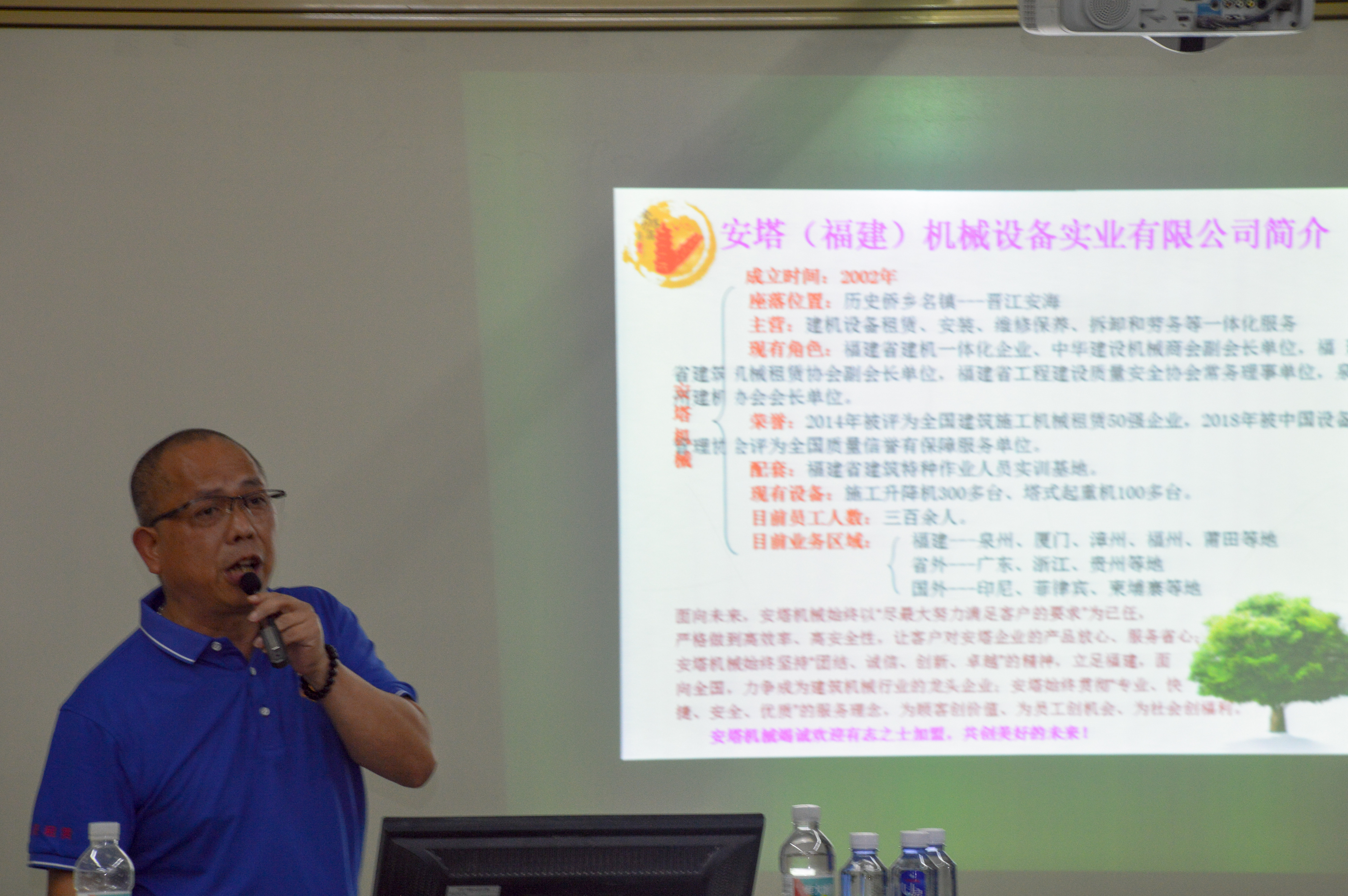 DSC_0727.JPG DSC_0727.JPG