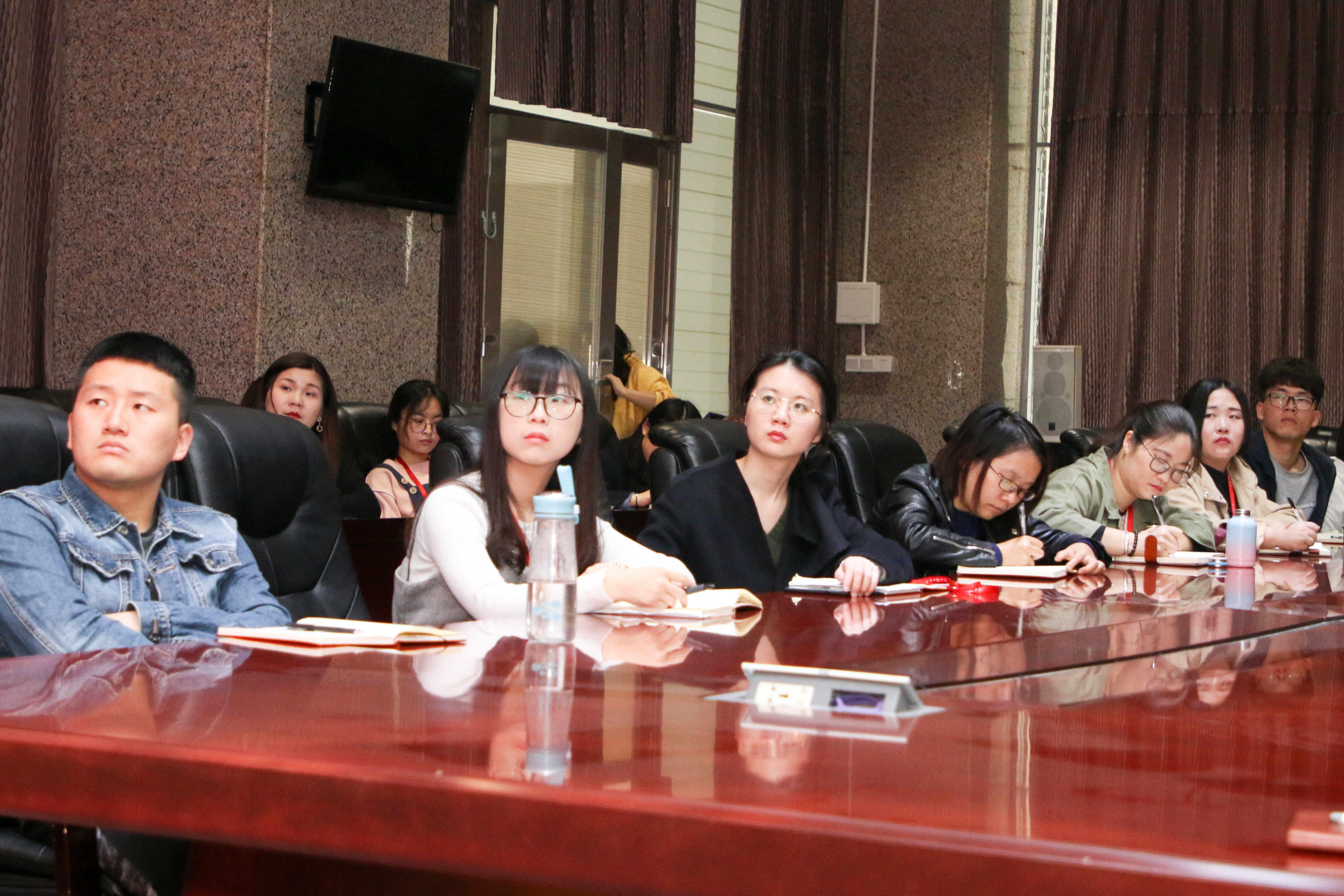 IMG_5048.jpg IMG_5048.jpg